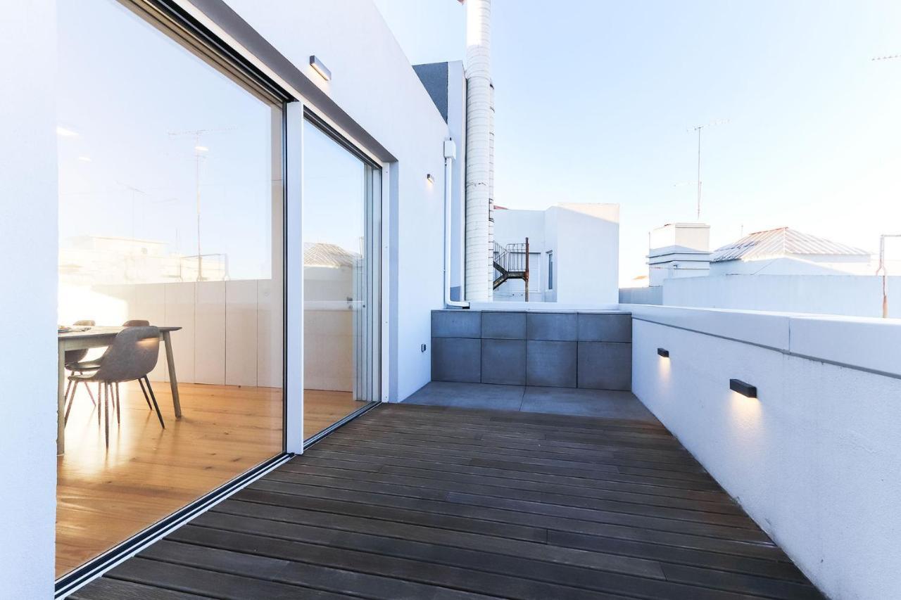 Апартаменты Marques De Pombal Duplex With Terrace By Homing Лиссабон Экстерьер фото